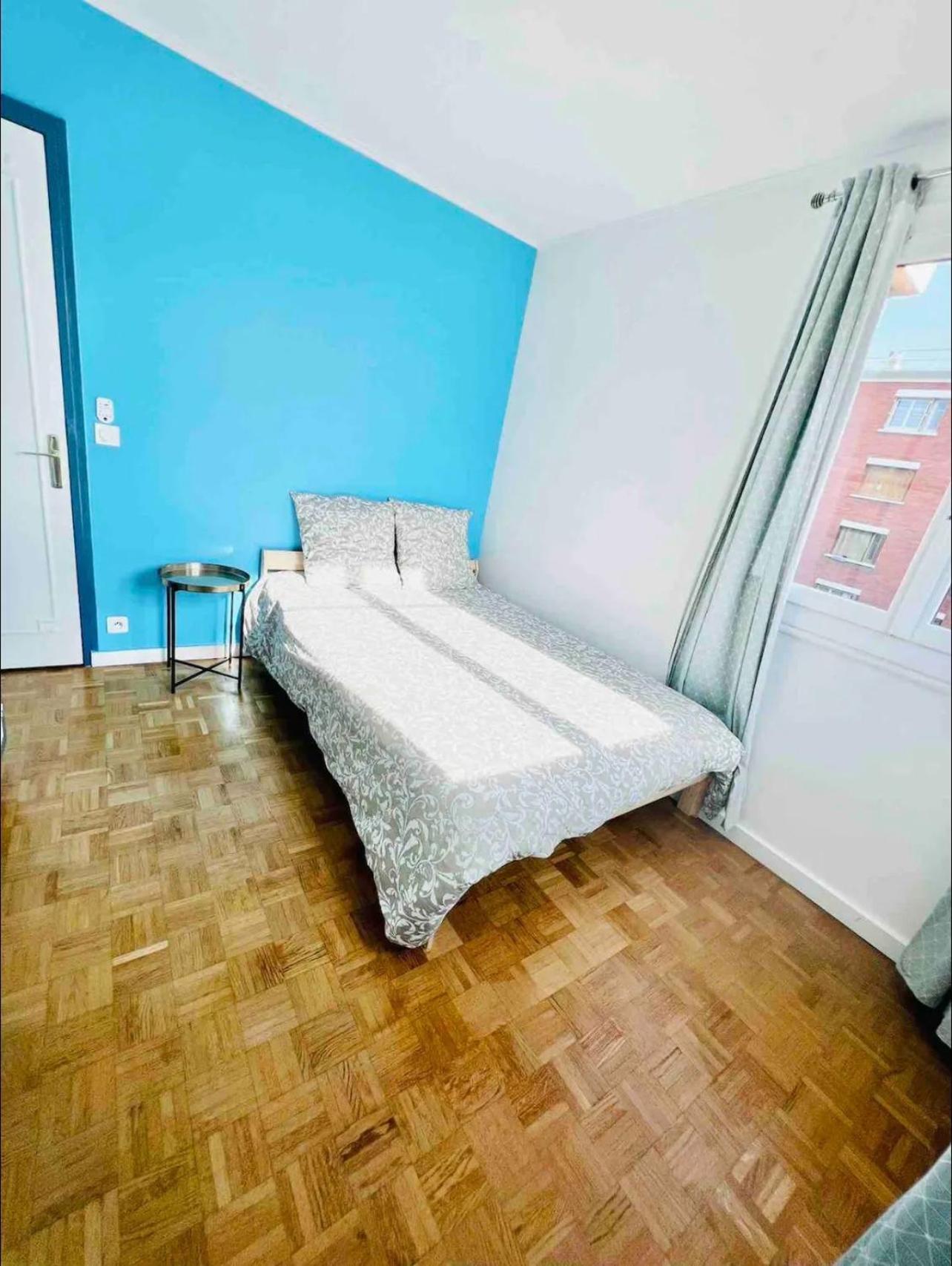 Modern 2 Bedroom Apartment Near Paris Metro, Giant Flat Screen Tv 85 Inches, Balcony, Free Parking Ivry-sur-Seine Bagian luar foto